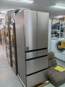 UU036 最終値下 展示品 日立 6ドア冷蔵庫　R-HWC54T-N ライトゴールド 観音開きタイプ 540L フレンチドア BGAHRG 　　　　　　　　 