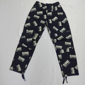 美品 Billionaire Boys Club ビリオネアボーイズクラブ トラックパンツ デニムパンツ 総柄 ロゴ プリント サイズ S 〜 M 　紺色