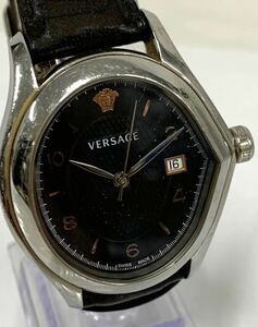 難あり動作未確認 VERSACE ヴェルサーチ 20Q Vマスター クオーツ 腕時計 デイト 日付 レザーベルト メンズ ベルト割れあり カ4