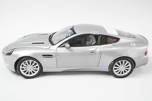 京商 KYOSHO 1/12 ASTON MARTIN アストンマーティン V12 ヴァンキッシュ 007 ボンドカー シルバー 08603S