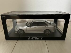 AUTOart オートアート 1/18 ベンツ MERCEDES-BENZ C63 AMG (W204) SILVER 76269