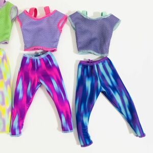 4 Made to Move Barbie Doll Outfits Yoga Sets Leggings Top Curvy Fashions New 海外 即決