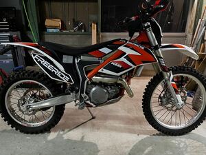 KTM FREERIDE 250 2スト　フリーライド　フリーライド250 FMF