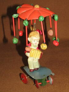 【セルロイド玩具　傘付きアコーディオン少年　ゼンマイ式】日本製　ビンテージおもちゃ