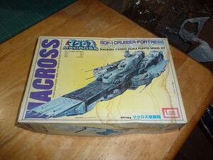 1/5000　SDF-1　マクロス要塞艦　イマイ　超時空要塞マクロス