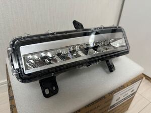 オーラニスモ　フォグランプ　 右側　 NISMO 26150-6XS0A LED