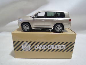 ⑦ 4R3 / トヨタ LAND CRUISER ランドクルーザー 200 ランクル200 ベージュマイカ メタリック 1/30 非売品