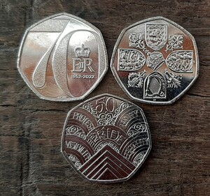 3種類 エリザベス女王 新デザイン イギリス 英国本物50ペンスコインイギリス 英国 コインNew Uncirculated coin from The Bank of England