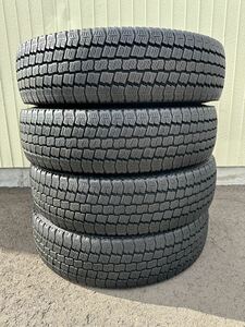 送料無料　TOYO DELVEX M934 205/85R16 117/115L LT スタッドレス　18年 4本セット