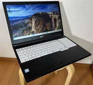 【送料無料】FUJITSU LIFEBOOK A748/T 第8世代CPU i7-8650U SSD240GB搭載 メモリ8GB搭載 Win11Pro導入済 中古品 動作確認済 A533