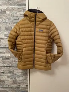 新品未使用！ダウンセーターフーディ Patagonia ラプターブラウン