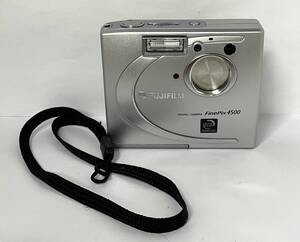 〈カメラ〉FUJIFILM　富士フイルム デジタルカメラ FinePix 4500　シルバー系　デジカメ　コンパクト【中古/現状品/ジャンク品】005045-⑥