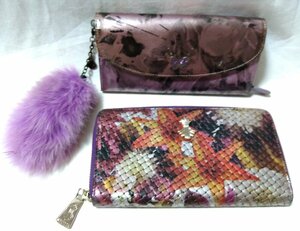 長財布 2点セット【SHiME シィメ レザー ラウンドファスナー 花柄】【ANNA SUI アナスイ バタフライ モコモコチャーム パープル】 02138