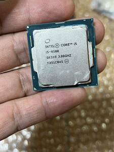 Intel / CPU Core i5-8500 3.00GHz 起動確認済　(FB-NH10) 