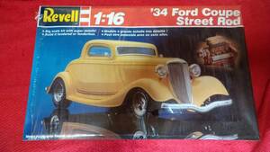 長期保管品 【未開封】　シュリンク包装　Revell　1/16 ’34 Ford Coupe Street Rod　レベル 1:16