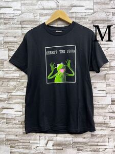 M MUPPETS Kermit FROG カーミット フロッグ マペッツ ブラック 半袖Tシャツ 半袖 Tシャツ カットソー トップス