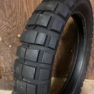 ［走行200キロ］中古タイヤ　SHINKO ADVENTURE TRAIL E-805 120/90/18 タイヤ　18インチ　