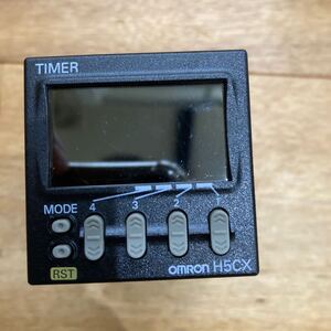 デジタルタイマ H5CX-L8S-N TIMER デジタルタイマー H5CX-N AC100-240V電源 ソケット付き OMRON