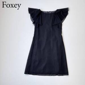 美品 Foxey BOUTIQUE フォクシーブティック ドレス ワンピース　ミッドナイトブルー 半袖　ラッフルフリル　 レディース