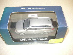 OPEL　VECTRA　CARAVAN 