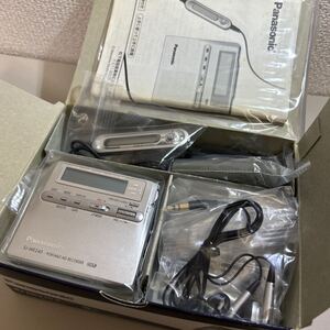 ★動作美品　Panasonic　パナソニック SJ-MR240-S （シルバー）ポータブルMDレコーダー 付属品多数★