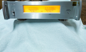 TEAC　AP-505 ステレオパワーアンプ