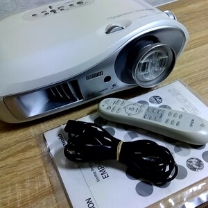 ★良品　1ヶ月間動作保障品★EPSON エプソン 高級機 ハイビジョンプロジェクタ EMP-TW600 ランプ使用時間55H★ 美品