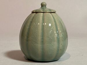 【輝】140 時代 青磁蓋壷/中国古玩 中国美術 骨董品 時代品 美術品 古美術品