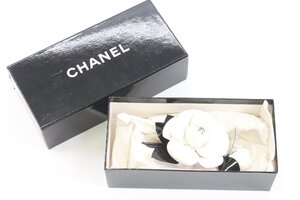 CHANEL シャネル カメリア ブローチ 白 ホワイト コサージュ レディース アクセサリー 3721-A