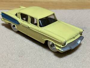 　DINKY　TOYS　１７９　STUDEBAKER　ディンキー スチュードベーカー　　　中古品　　