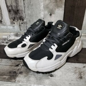 adidas FALCON TRAIL　アディダス　スニーカー　25cm　レディース