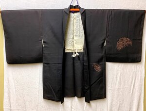 1051B/アンティーク 女性 羽織着物 焦げ茶地花毬刺繍 羽織紐付 レトロ お洒落 リメイク素材 古布 和装