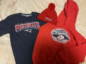ボストンレッドソックス 子供用スウェットパーカー Tシャツ付き 未使用品 GILDAN製 ニューエラニット帽 Boston Redsox NFL ペイトリオッツ