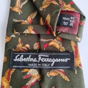 Salvatore Ferragamo(サルヴァトーレフェラガモ)12ネクタイ