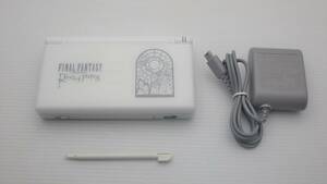 3/ 即決◆ Nintedo DS lite 本体　ファイナルファンタジー クロニクル ◆ 動作品 /13015