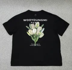 【雷市場（ポンジャン）商品韓国直送】 48 WOOYOUNGMI(ウーヨンミ) フラワー 22ss バックロゴ 半袖