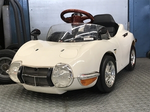 伝説の名車 TOYOTA 2000GT バッテリーカー(電動カー) 検ペダルカー