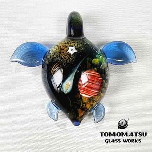 送料無料 TOMOMATSU GLASS WORKS/ガラスペンダントトップ/海亀 宇宙タイプ/ウミガメ/コスモ/流れ星/幻想的/個性的/ハンドメイド/ガラス細工