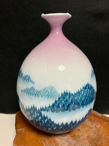 ③【美品】藤井朱明 壺 飾り壺 花瓶 花器 日展人気作家 朝日 胴張 有田焼 人間国宝 骨董 共箱なし 茶道具 染付