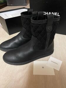 阪急百貨店購入品 新品未使用 正規品 極美品 シャネル CHANEL ココマーク ムートン×レザー ブーツ 黒 保管箱あり