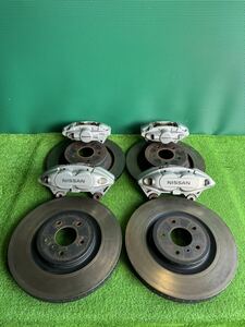 日産 スカイライン CKV36/PV36/V36 AKEBONO アケボノ ブレーキ キャリパー F4POT/R2POT ローターF354MM/R350MM 中古