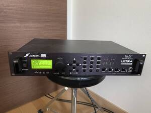 FRACTAL AUDIO SYSTEMS Axe-Fx ULTRA 程度良好 MIDISPORT付属