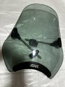 GIVI 汎用 ウィンド シールド スクリーン スモーク ハンドル クランプ