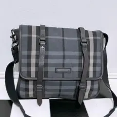 《美品》Burberry(バーバリー)ショルダーバッグ