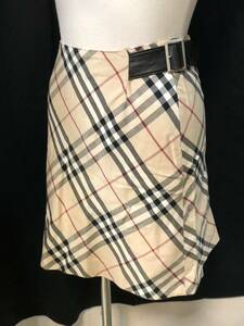 Burberry 160サイズ　チェック　スカート　18683922