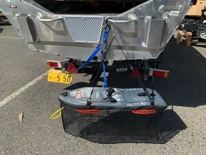 90cm魚の入る？曳航型の完全浮沈構造/クーラー不要！波きり重視/BEE80スカリ