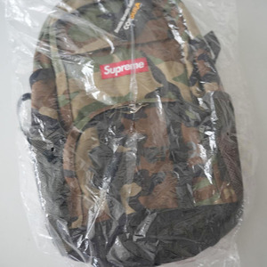 【新品未使用】名作!! Supreme Backpack 15ss 2015 CAMO カモ 迷彩 Daypack デイパック リュックサック 窪塚洋介 KING