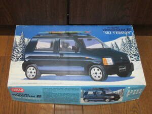 ☆フジミ　スズキ　ワゴンＲ　スキーバージョン　1/24　FUJIMI SUZUKI WAGON-R "SKI VERSION"☆