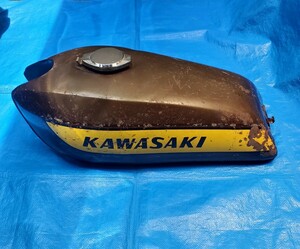 　マッハ　KWASAKI　SS500 H1 H1F ガソリンタンク　ヒューエルタンク　オブジェ ディスプレイ用などに 500ss KH500 　H1D H1E　燃料タンク