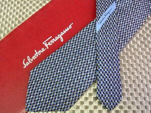 ♪36391Ｄ♪状態並品【カップケーキ スイーツ 柄】フェラガモ【FERRAGAMO】ネクタイ